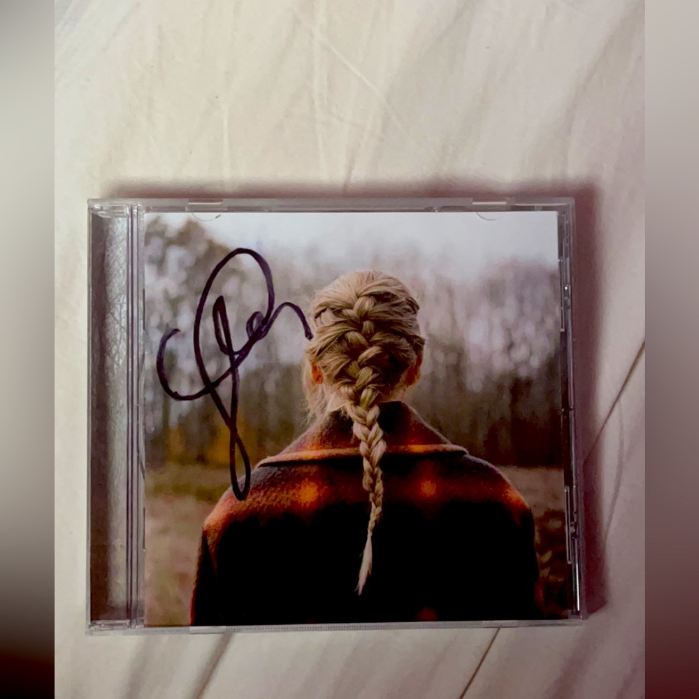 taylor swift signed evemore cd *not sealed*